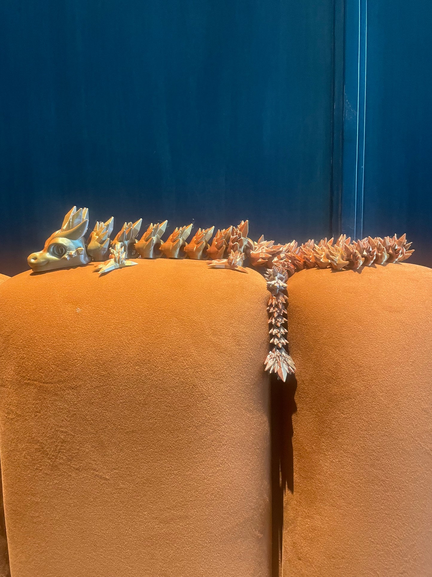 articulated tricolor dragon